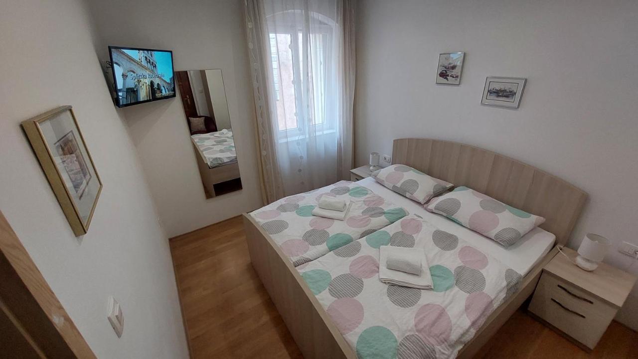 Apartamento 3M Peristil Split Exterior foto