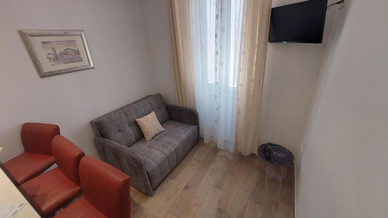 Apartamento 3M Peristil Split Exterior foto