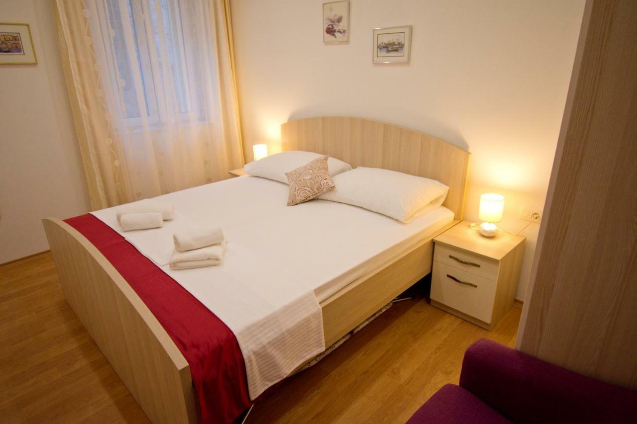 Apartamento 3M Peristil Split Exterior foto
